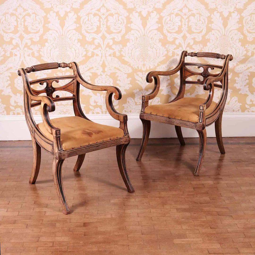 Pair of Regency armchairs with sculptural design and leather seats from Collection PK10, circa 1815 England craftsmanship.
