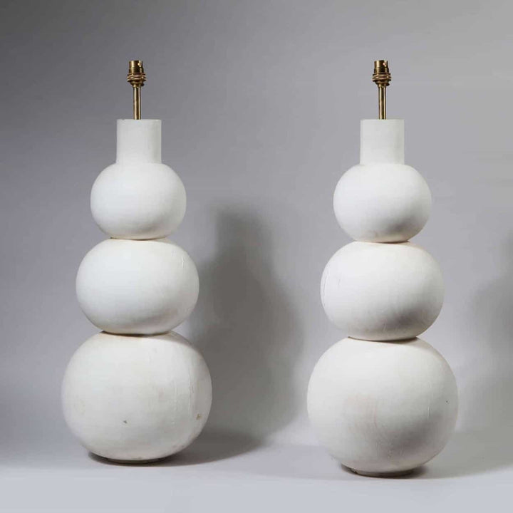 Pair of Tall Triple Gourd Turned Lamps by Andrew Allfree, wooden, France circa 2000, 61 cm tall, white finish.