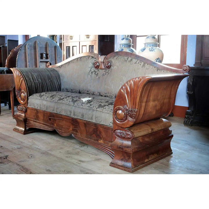 Early 19th century flame mahogany Biedermeier sofa with intricate woodwork by Collection EE20, elegant vintage seating piece
