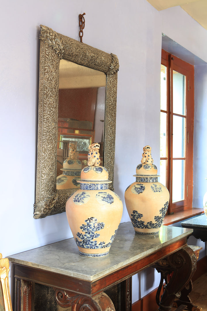 Important Pair of Arita Porcelain Vases