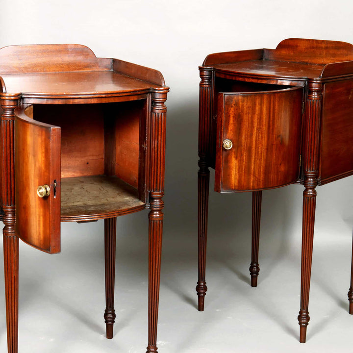 Pair of George III mahogany bedside cabinets with fluted legs and brass hardware by Collection CK20