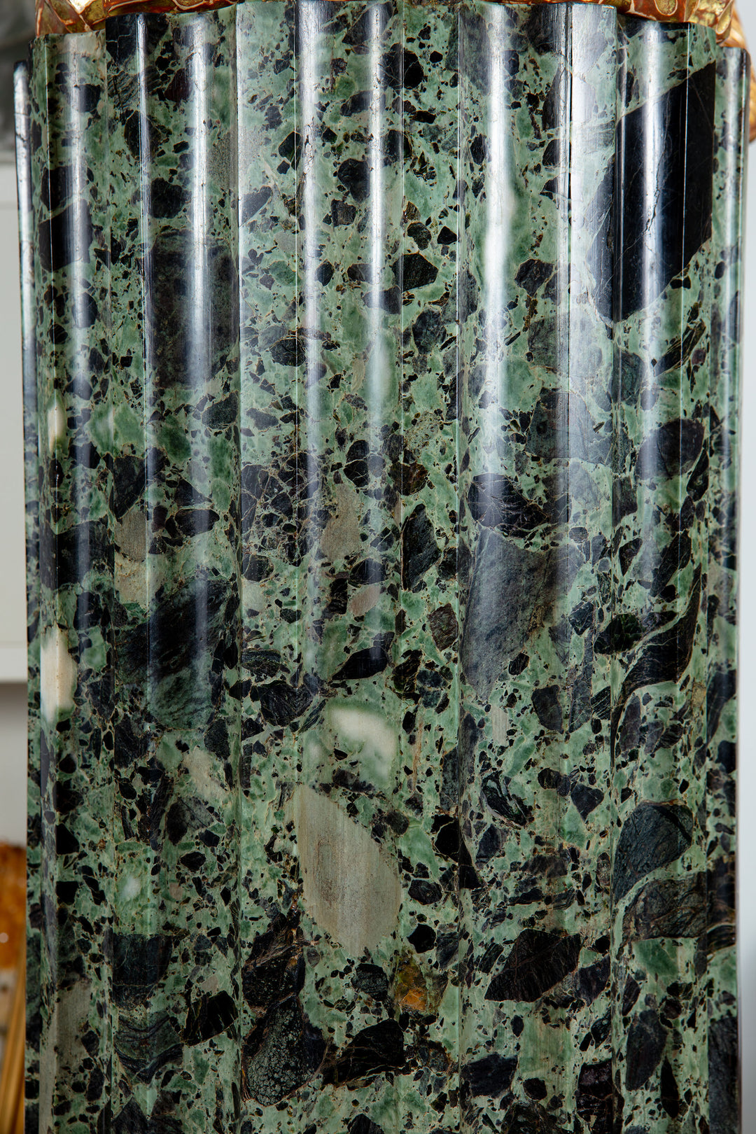 Monumental Carved and Gilded Imperial Eagle with Agate Eyes and Malachite Laurel Wreath