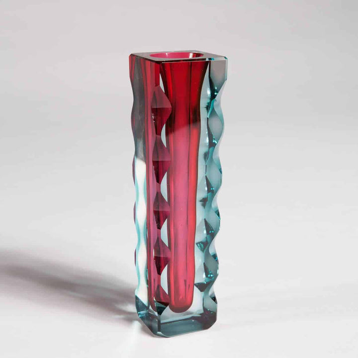 Mid century Bohemian red and blue cut glass vase with wavy facets by Collection TH20 in elegant design