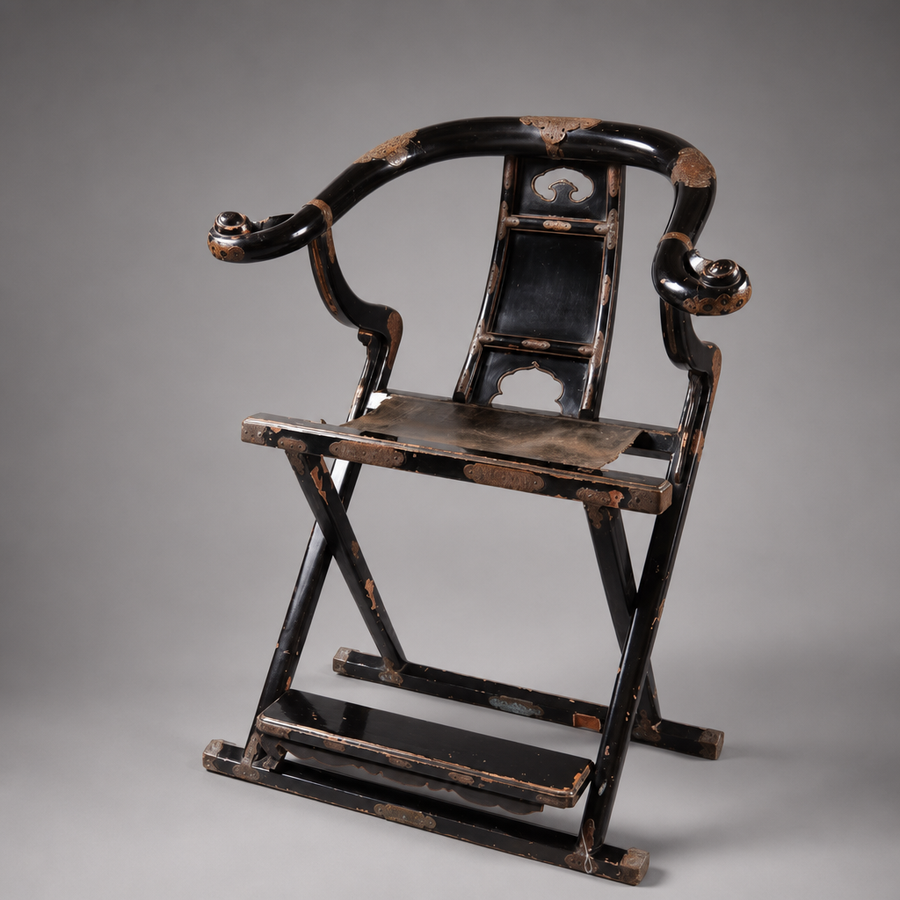 Japanese Black Lacquer Folding Monk's Chair (Kyokuroku)