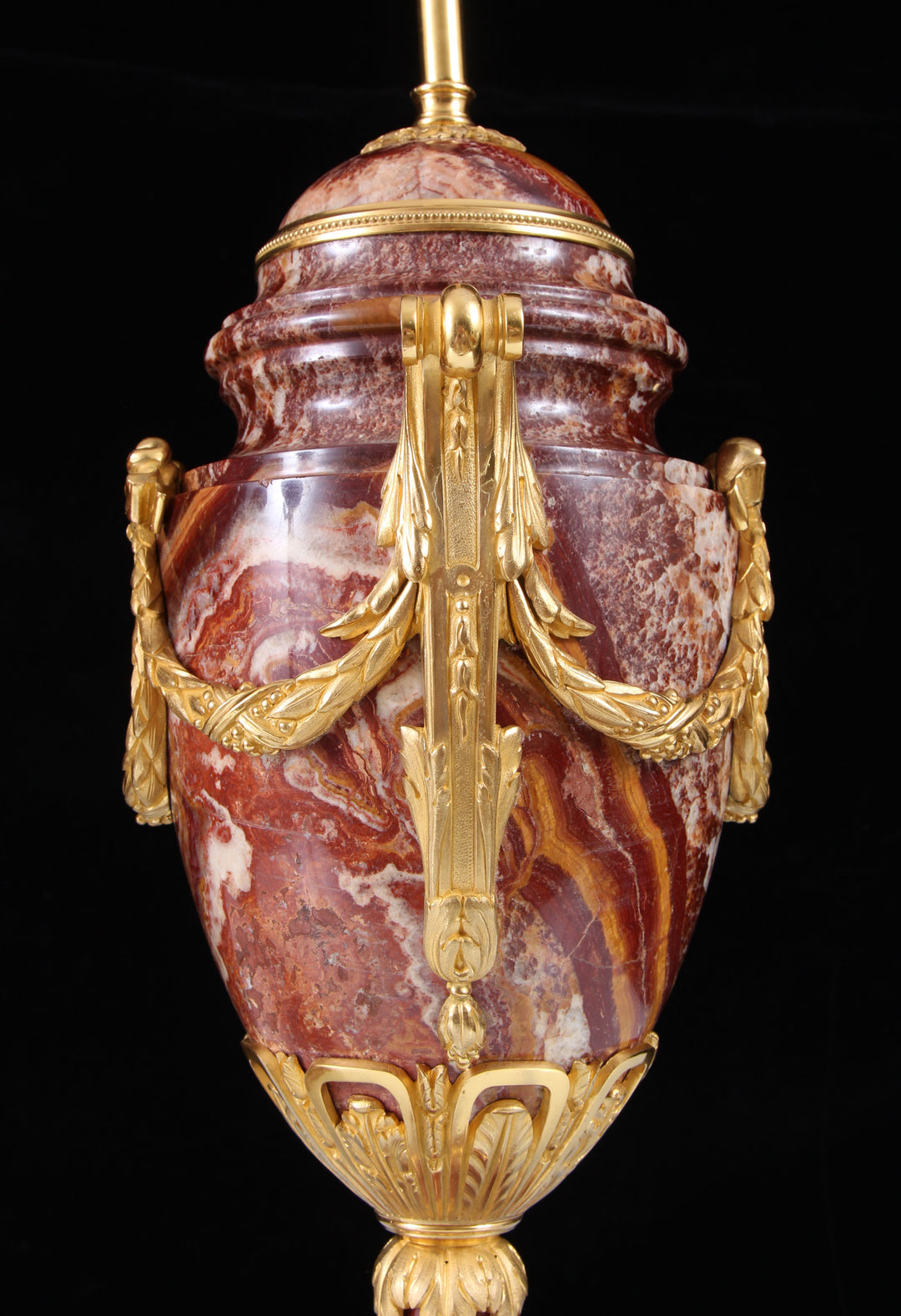 [NWA] 004 Pecorella urn table lamp side detail 28-10-26