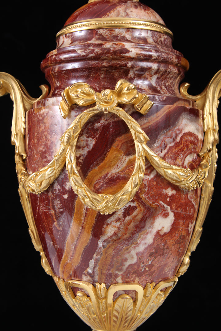 [NWA] 005 Pecorella urn table lamp wreath detail 28-10-26