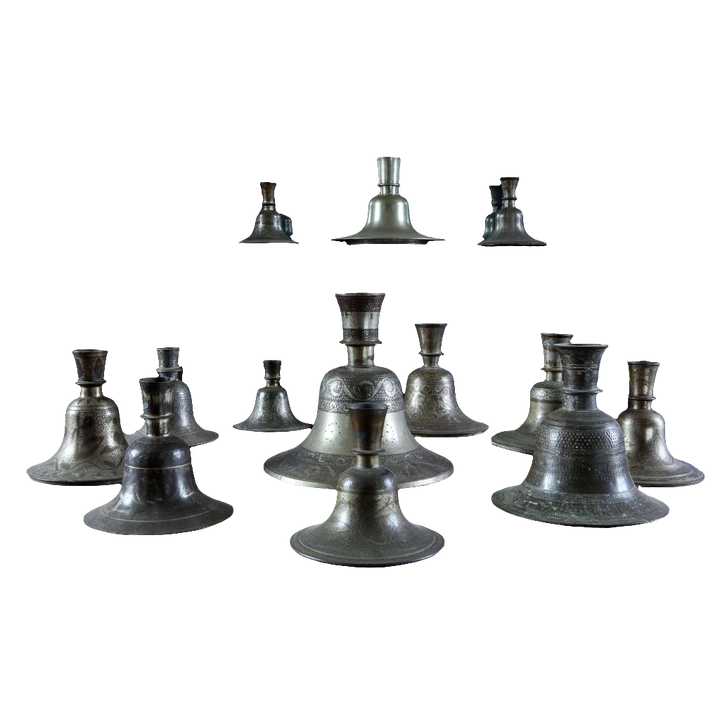 Collection EE20 of 13 engraved Indian metal hookah bases in various sizes from 19th and 20th centuries