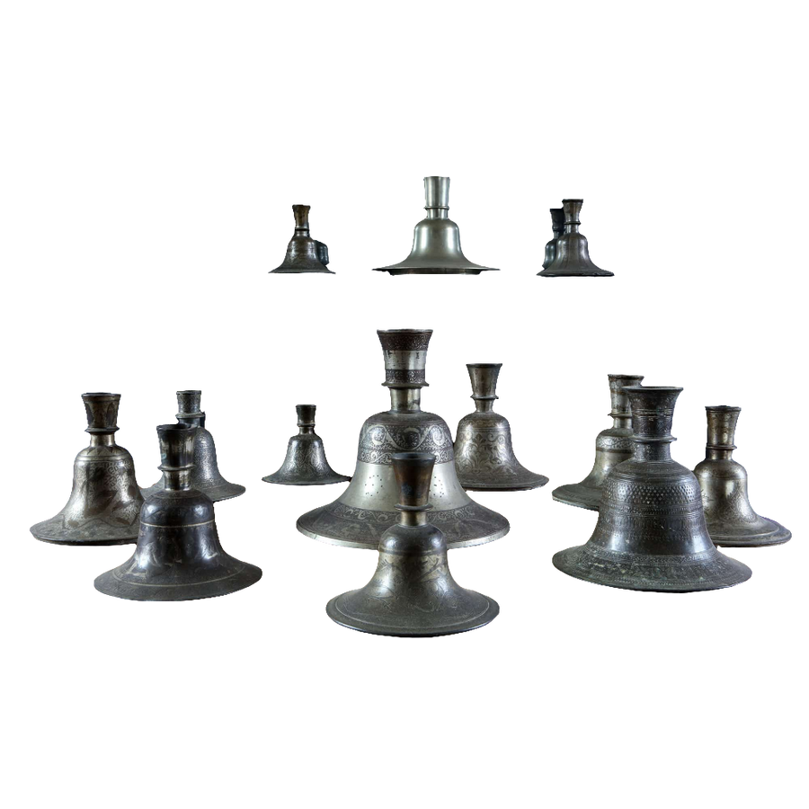 Collection EE20 of 13 engraved Indian metal hookah bases in various sizes from 19th and 20th centuries