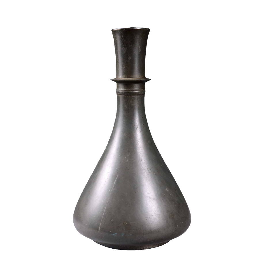 Deccanese Bidriware hookah base from Collection TH20 featuring early 18th-century Indian craftsmanship and minimalist design.