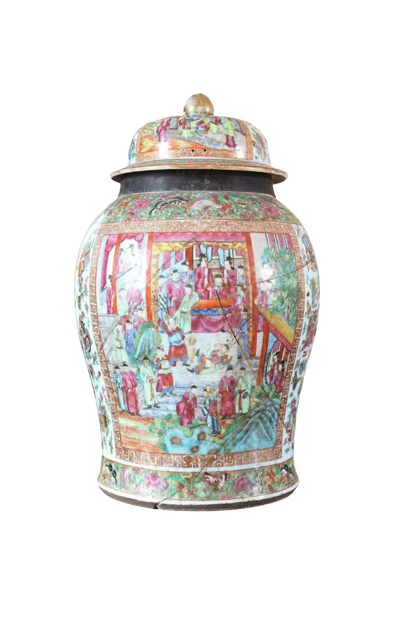 Large 19th-century Canton Chinese export vase with intricate painted scenes, part of Collection EE20 with lid and wear marks