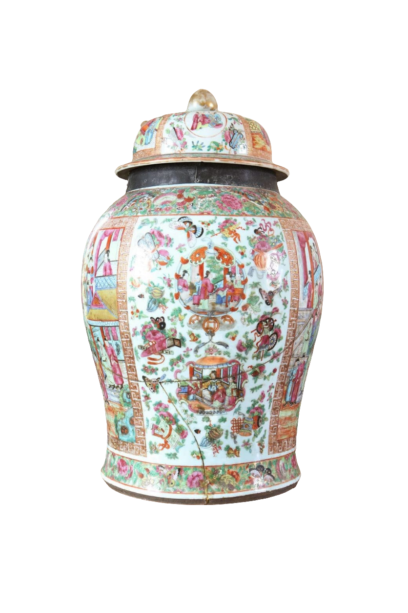 Two large 19th-century Canton Chinese Export vases with covers, detailed hand-painted scenes, Collection EE20.