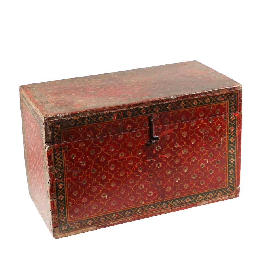 Decorative red lacquered wooden box with geometric patterns and original steel hook closure from Collection EE10