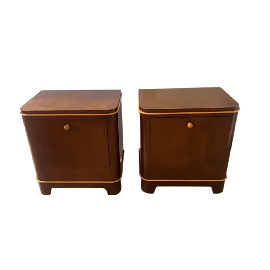 Pair of Art Deco bedside cabinets by de Coenes Frères with mahogany veneer and bun handles from Nwtiques.