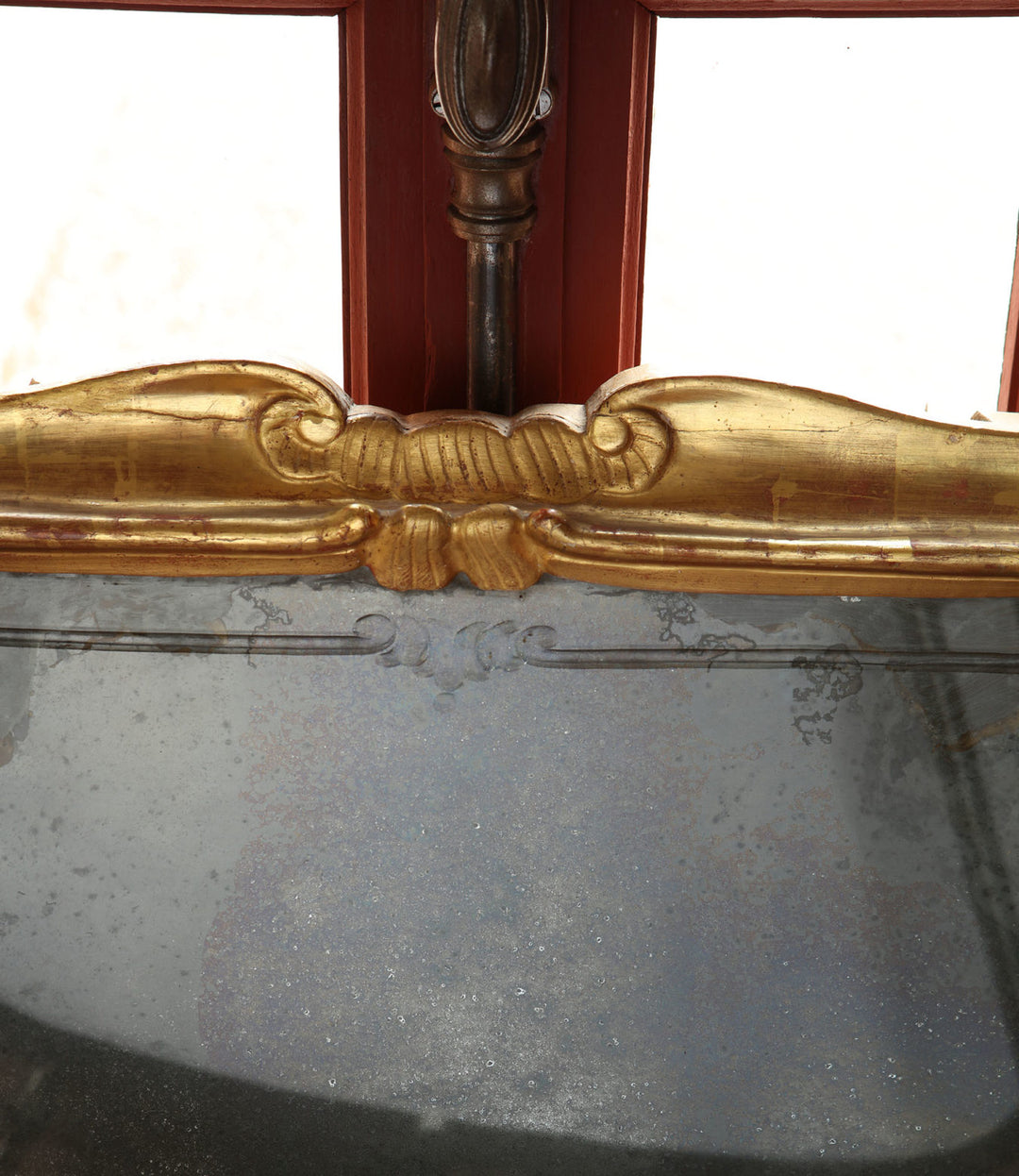 Pair of Venetian mid 18th Century wall mirrors with giltwood frame and original engraved mirror plates.