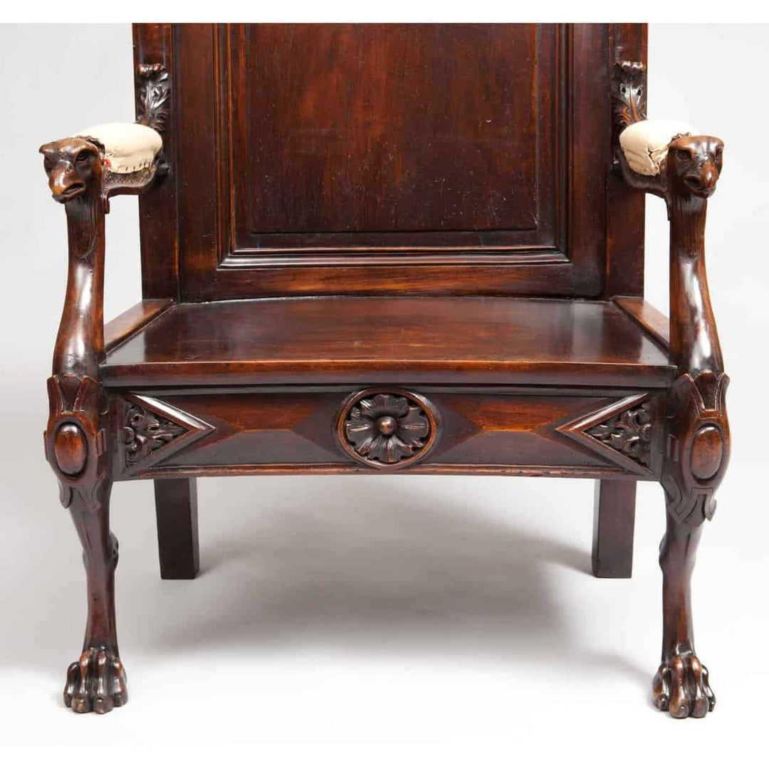 Solid walnut mid-19th century English armchair with zoomorphic carvings by Collection CK20.